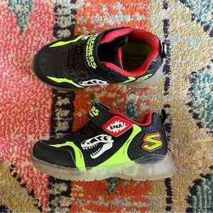 Skechers Kids' Illumi-Brights Sneaker size 7
